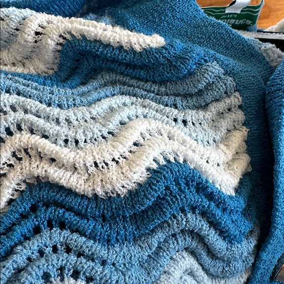 Casablanca Wave Blue and White Knit Cardigan - Picture 9 of 9